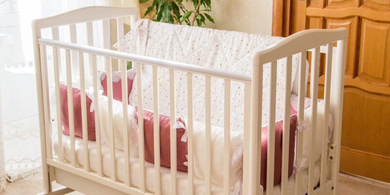 Heizstrahler für Babyzimmer: Worauf Eltern achten sollten
